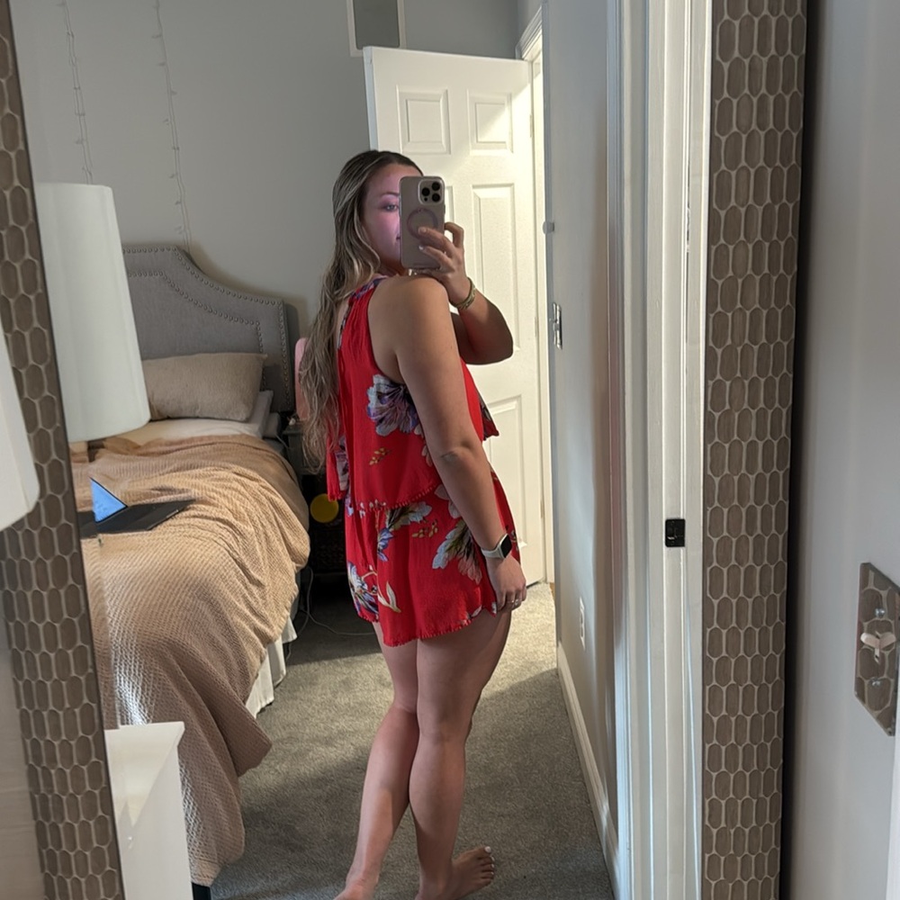 Style Rack Romper - Picture 4 of 4